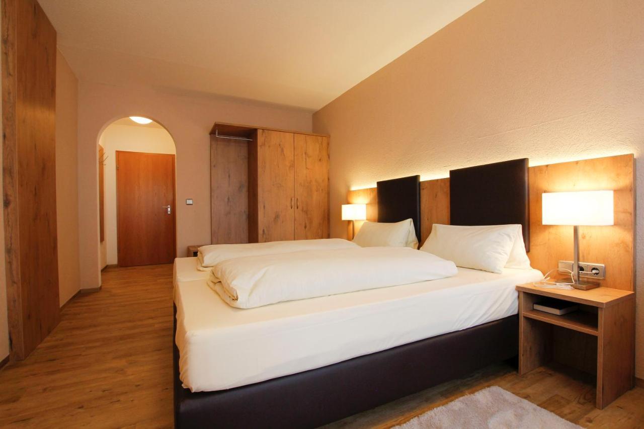 Landhotel Goldener Stern Trautskirchen المظهر الخارجي الصورة