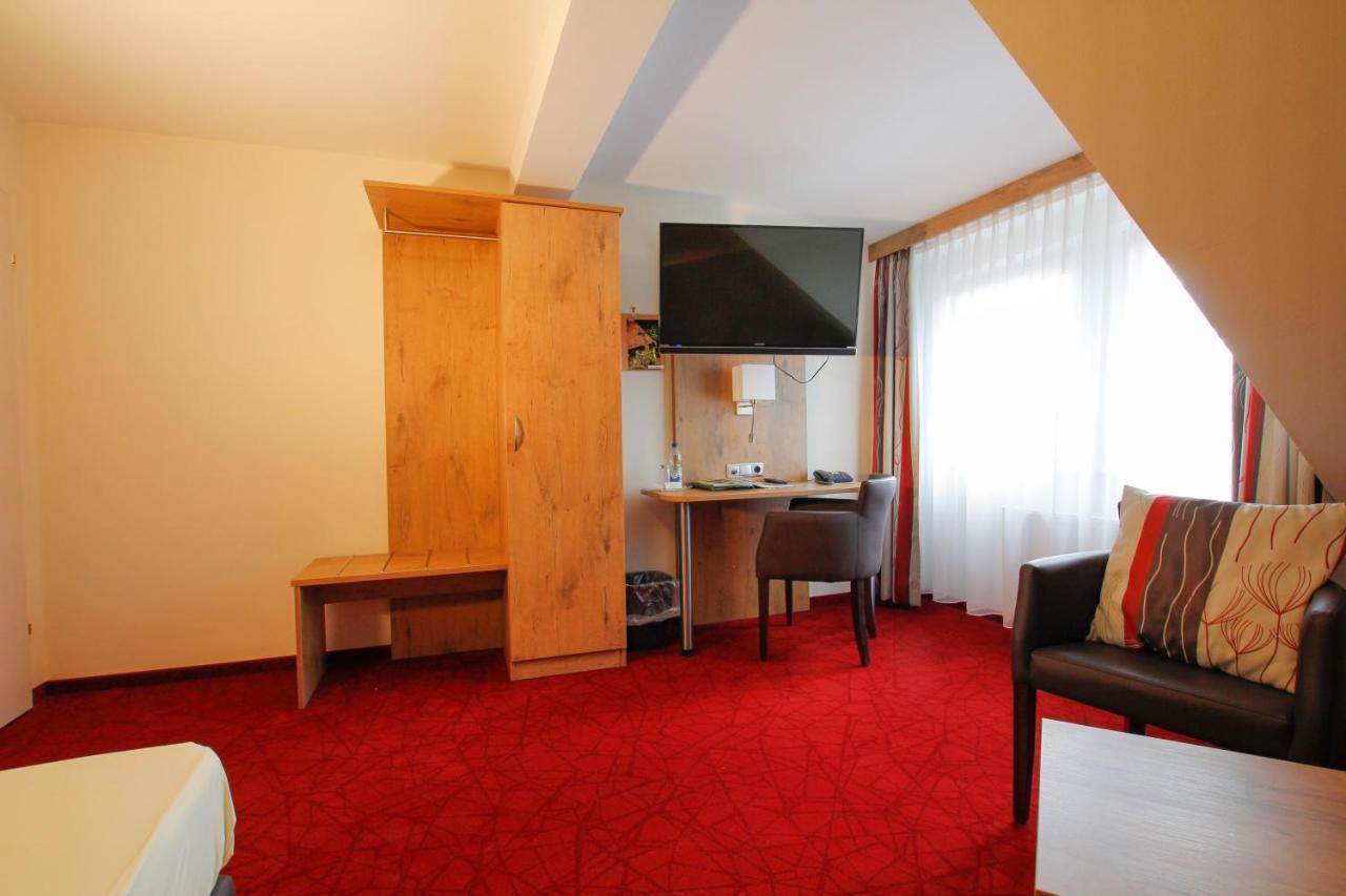 Landhotel Goldener Stern Trautskirchen المظهر الخارجي الصورة